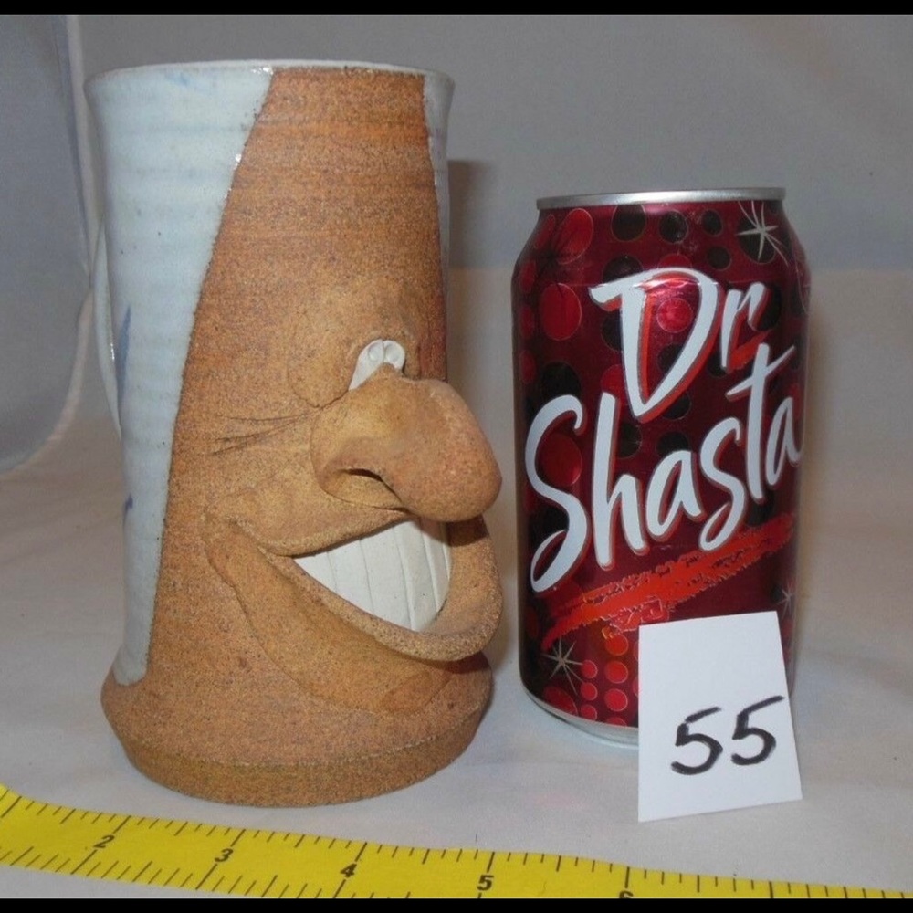 VINTAGE RARE STONEWARE POTTERY CLAY FUNNY FACE TALL MUG STEIN